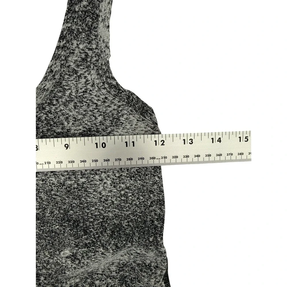 Lululemon sz 2/4 Gray Speckled Cool‎ Racerback II Tank Athletic Workout Women's